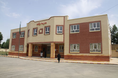 ۲۰ مدرسه توسط بنیاد برکت در لرستان احداث شد