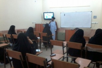 برگزاری کلاس تفسیر قرآن در اداره تبلیغات اسلامی شهرستان سلسله