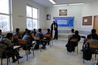 برگزاری ۱۰ گفتمان دینی در بهمن ماه سال جاری در سطح مدارس شهرستان الیگودرز