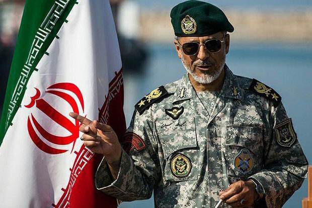 امیر سیاری در جمع خبرنگاران طوری یقه دشمن را میگیریم که باور نکنند برگزاری چند رزمایش
