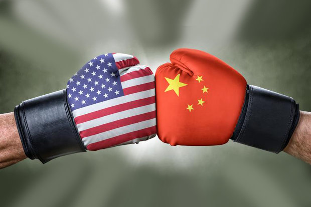 جنگ تجاری آمریکا و چین ۶۰۰میلیارد دلار به اقتصاد جهان آسیب می‌زند