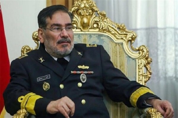 دریابان شمخانی طولانی شدن اعلام دلیل سقوط هواپیما به خاطر ضرورت بررسی بود