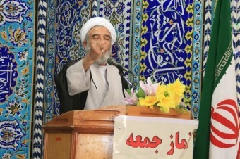 برگزاری اولین نماز جمعه سال ۱۳۹۵ شهرستان کوهدشت 