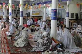 استقبال بینظیر جوانان و نوجوانان الیگودرز از مراسم اعتکاف سال جاری