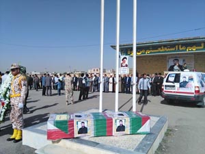 پیکر مطهر شهید مدافع حرم در زادگاهش تشییع به خاک سپرده شد
