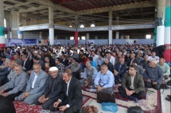 در ماه مبارک رمضان فضای معنوی و قرآنی در جامعه حکمفرماست